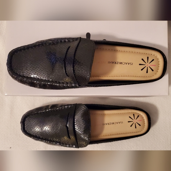 Issac Mizrahi Black Leather Mule (New in box never worn) - Picture 2 of 4